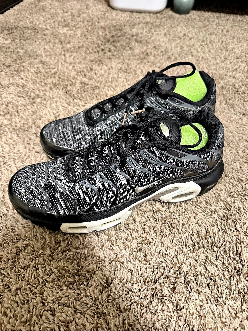Men’s Nike Air Max Plus OG "Black Reflective" Sneakers